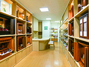 お仏壇のセレモア 伊勢丹新宿店