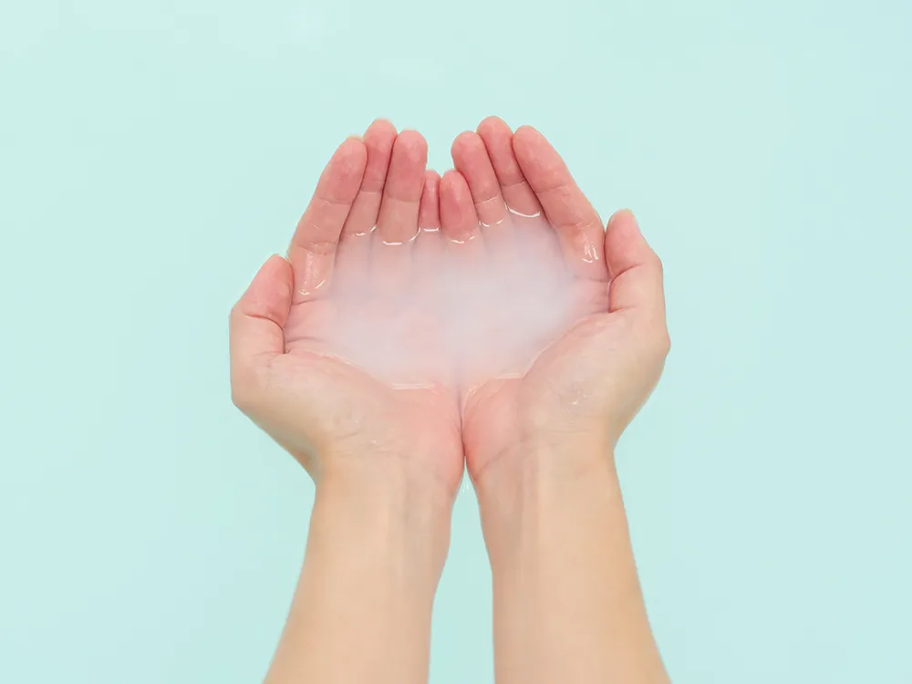 素のわたしをやさしく包み込む乳白色の湯