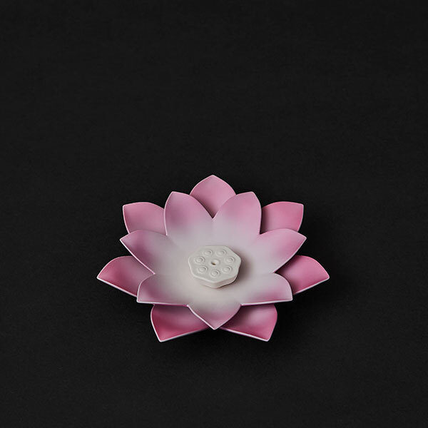 KUNTOU　李荘窯　ロータス　蓮華色