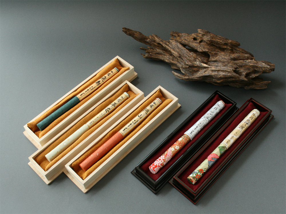 商品ラインナップ - 祈りの香り（お線香・仏具）| 日本香堂